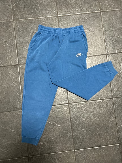 Nike collegehousut
