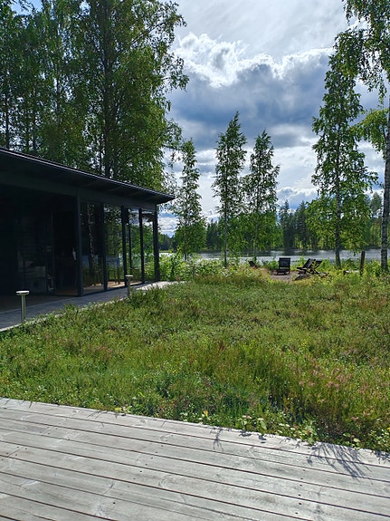 Myydään väh. 20