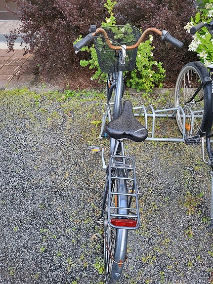 Madison Genova 26" kaupunkipyörä