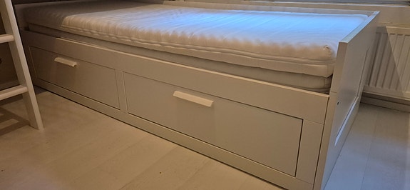 IKEA BRIMNES sohvasänky