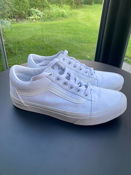 Vans valkoiset kengät