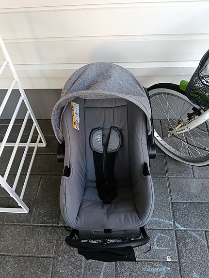 Britax kaukalo suoraan käytöstä