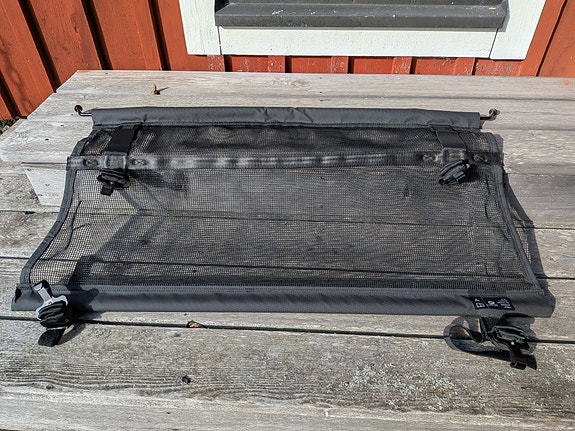 BMW tavaratilan suojaverkko/turvaverkko