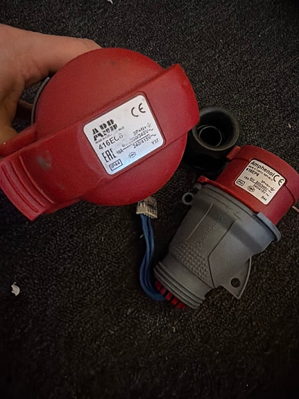 ABB Easy & Safe 416EC6 voimajatkopistorasia (16 A, 5-napainen, IP44)