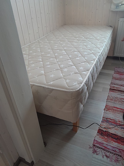 ISKU UniGold Continental jenkkisänky