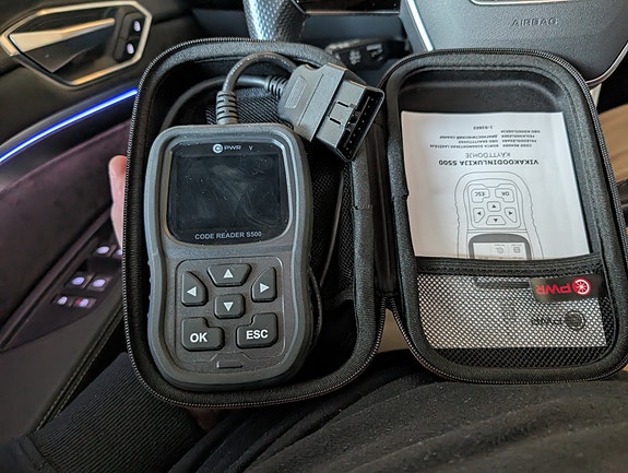 Vikakoodinlukija C-PWR OBD II testeri S500 VAG
