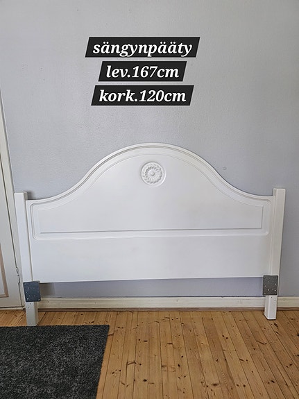 Sängynpääty 160cm sänkyyn