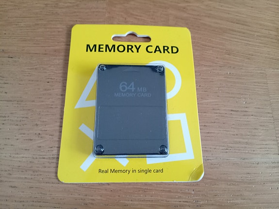 PlayStation 2 64MB muistikortti