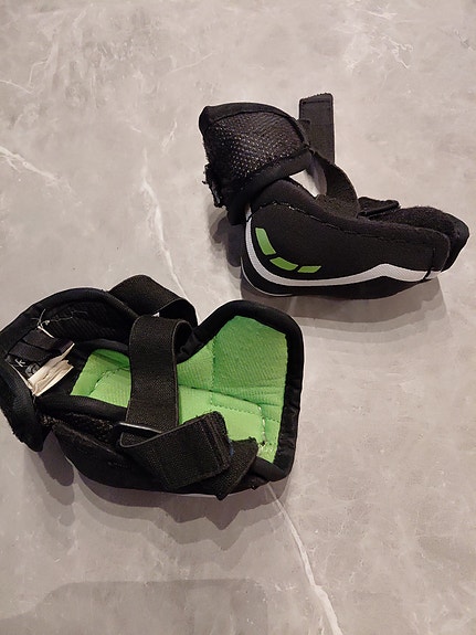 Jääkiekko kyynärsuojat Reebok YTH M