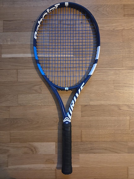 Babolat Drive Z Lite -tennismaila ja laukku