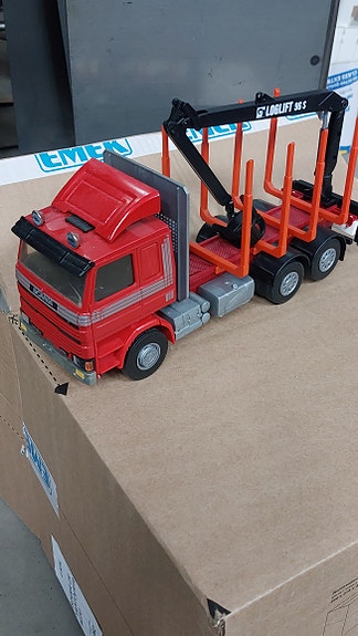 Emek Scania 143