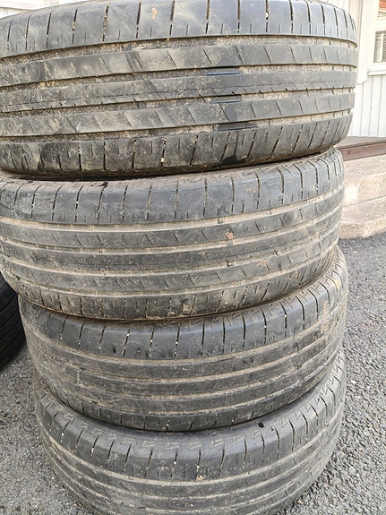 kesärenkaat 215/65r16