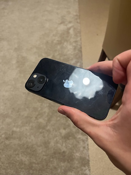 iPhone 13mini 128 GB musta