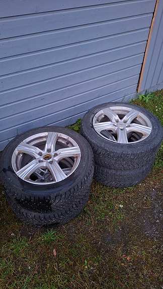 Volvo aluvanteet R16