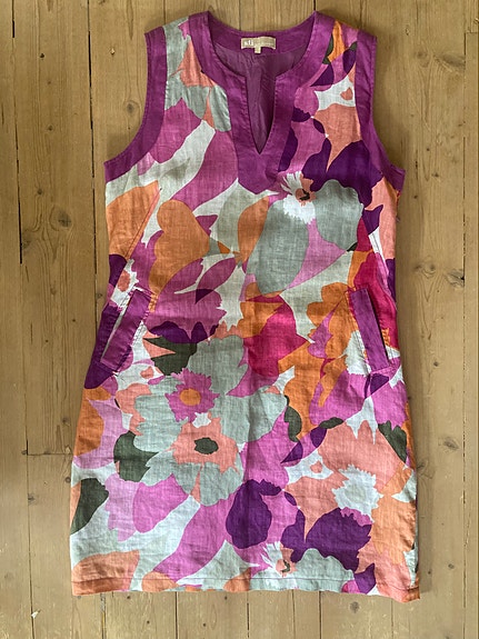 Lyhyt mekko tai tunika , pellava
