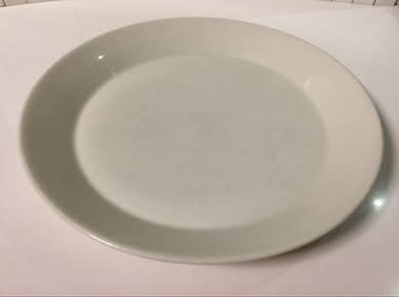 Arabia Teema ruokalautanen 23 cm – Kaj Franck 1971–1975
