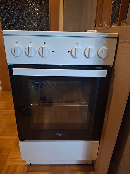 UPO keraaminen liesi uunilla valkoinen 50 cm
