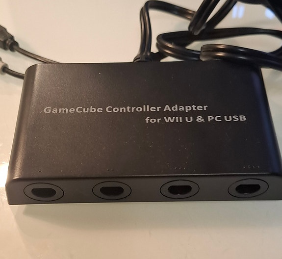 GameCube ohjainadapteri Wii U:lle ja PC:lle USB