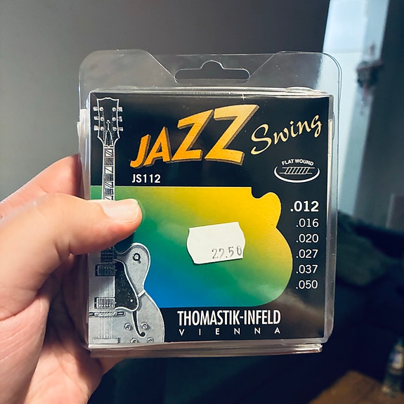 Thomastik-Infeld Jazz Swing JS112 sähkökitaran kielet .012–.050