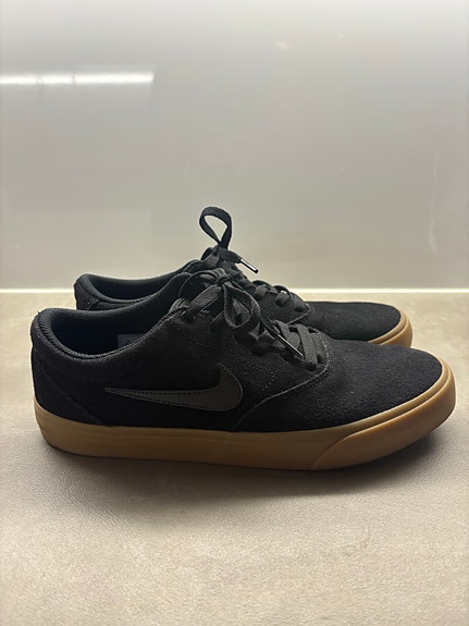 Nike tennarit
