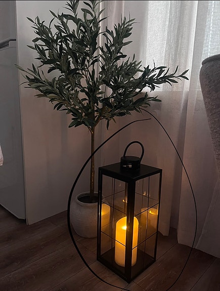 Jyskin lyhty + iso led-kynttilä