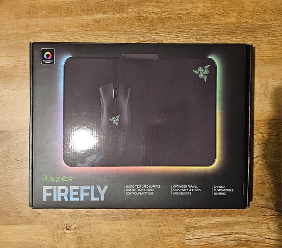 Razer Firefly RGB hiirimatto