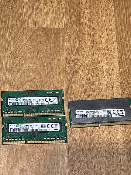 Samsung RAM-muistit kannettavalle DDR3 2x4gb DDR4 1x8gb