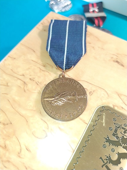Ruotsinkielinen Jatkosodan muistomitali - Fosterlandet 1941-1945