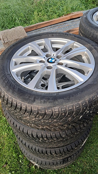 BMW talvisetti 225,55,17 paisto 46 24