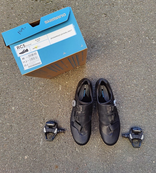 Lukkopolkimet ja -kengät SPD SL