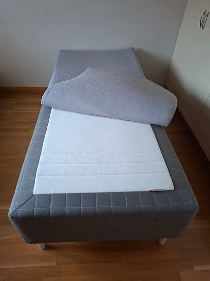 Vähän käytetty sänky