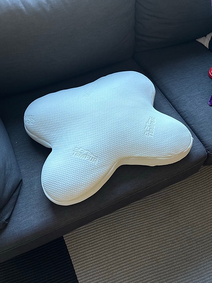 TEMPUR ergonominen tyyny