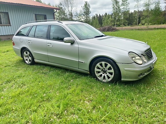 Mercedes-Benz E 220CDI -03 farmari purkuosia
