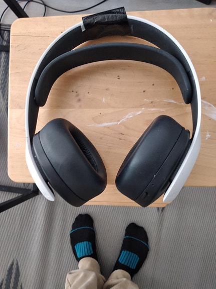 Sony Pulse 3D langattomat pelikuulokkeet musta/valkoinen