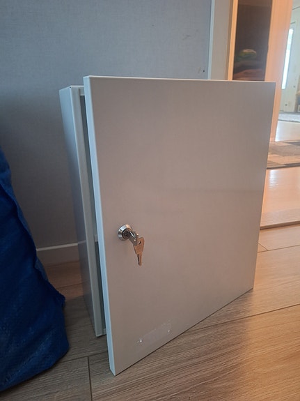 Lääkekaappi
