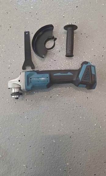Akkukäyttöinen 125mm  kulmahiomakone