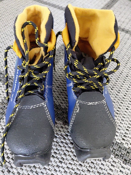 Salomon lasten monot koko 28