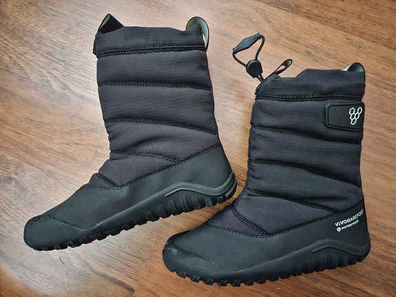 Vivobarefoot talvikengät 30