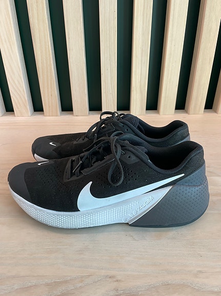 Nike Zoom Air TR1 treenikengät koko 43 musta