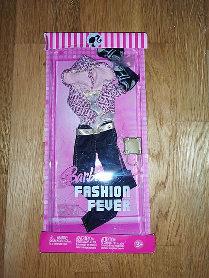 Barbie Fashion Fever fashion pack