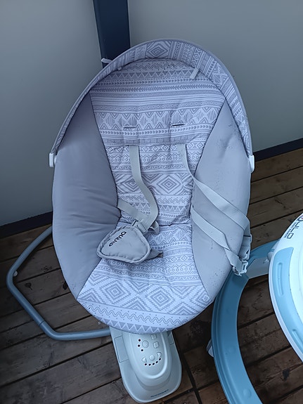 Baby swing works with battery and has music. Battery should be replaced