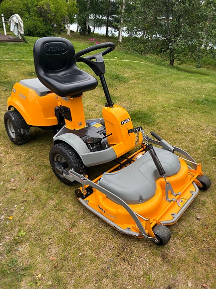 Stiga Park Compact 14 etuleikkuri