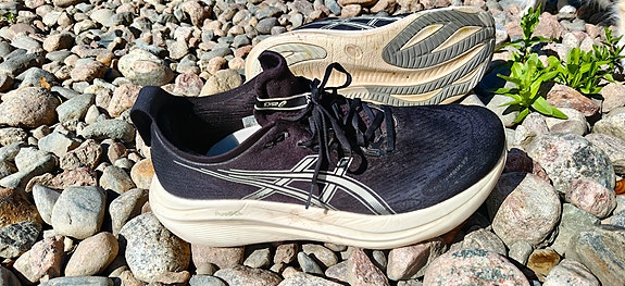 Asics Gel Nimbus 27 koko 47