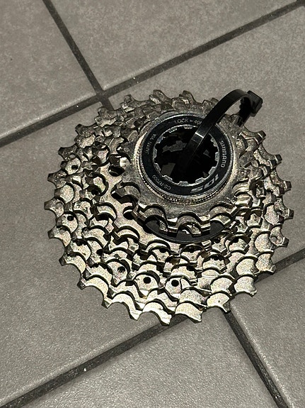 Shimano 105 - takapakka 11spd