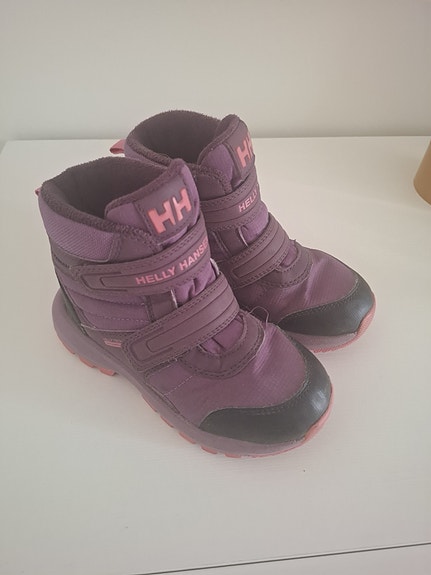 Helly Hansen kengät koko 28