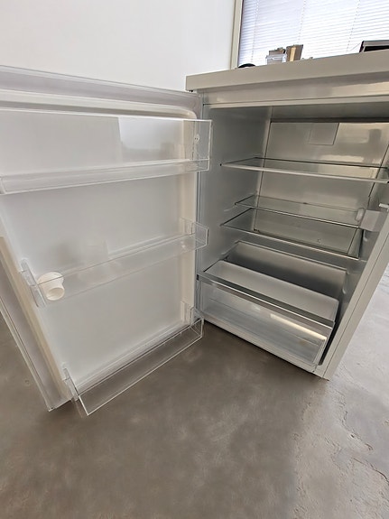 Electrolux jääkaappi valkoinen pöytämalli