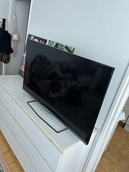 Philips taulu TV 42 tuumaa