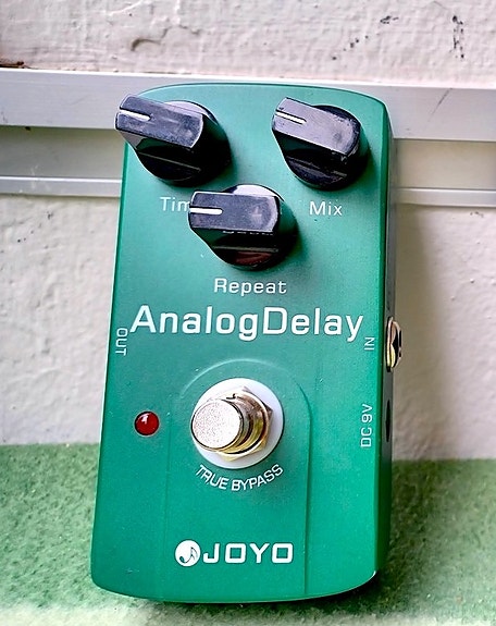 Hyvä analog delay