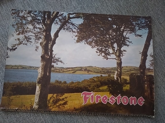 Harvinainen Firestone seinäkalenteri
