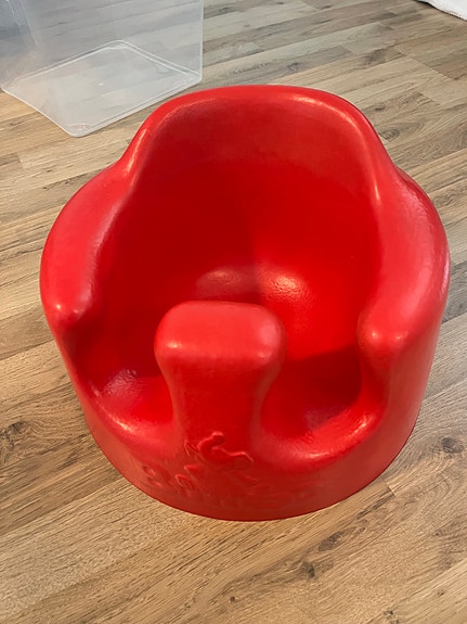 Bumbo vauvan istuin punainen
